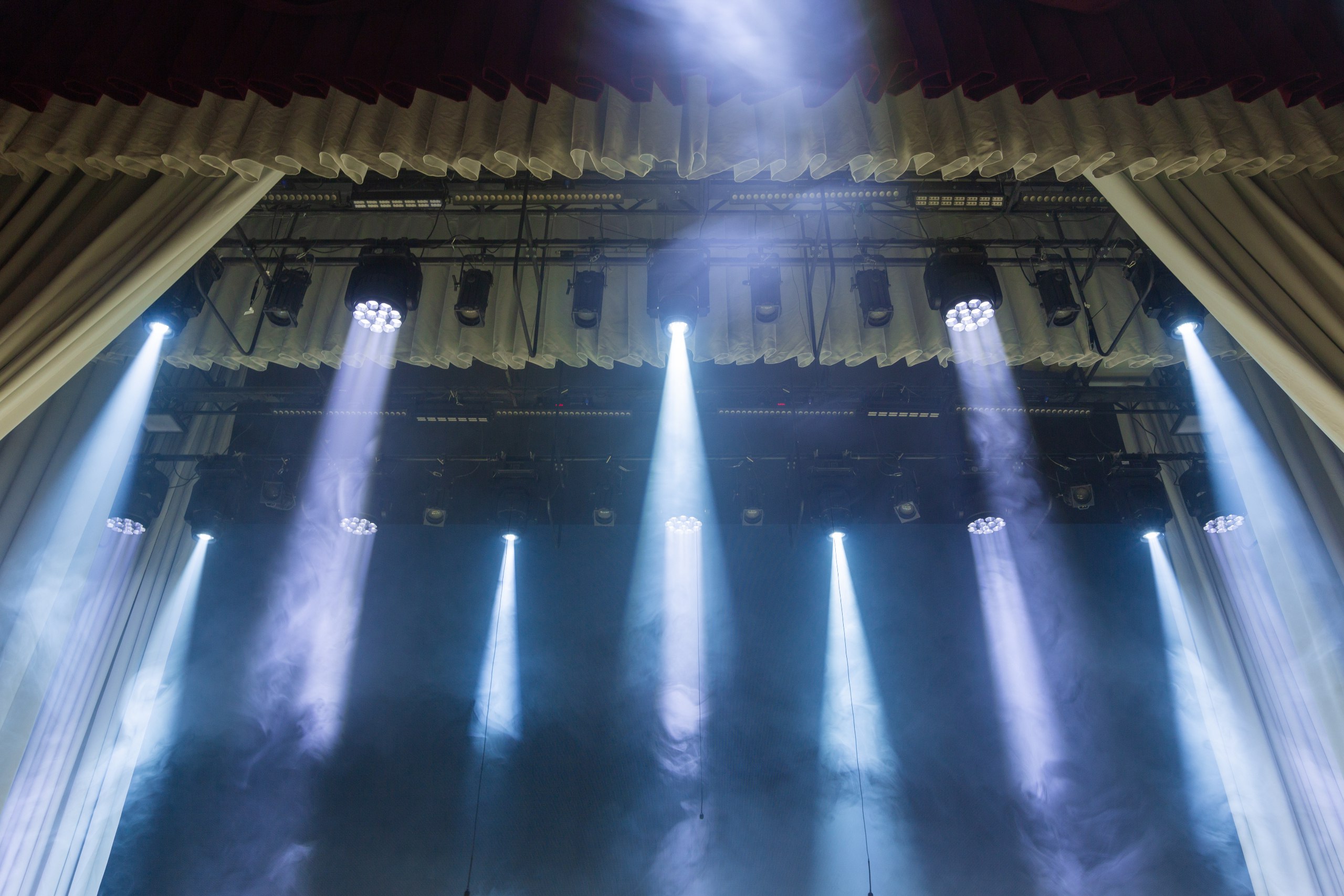 Продукция YPI в Волгоградском областном кукольном театре